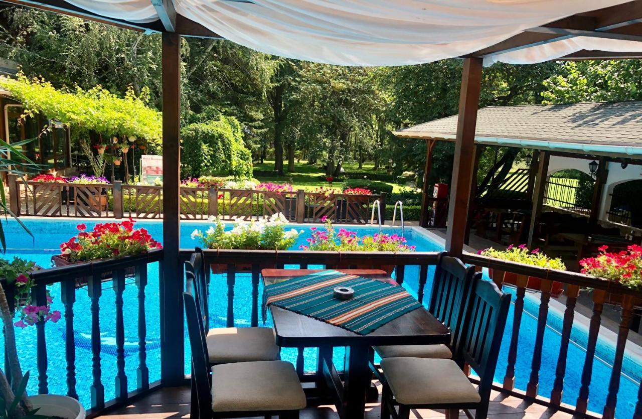 Family Hotel Residence Добрич Екстер'єр фото