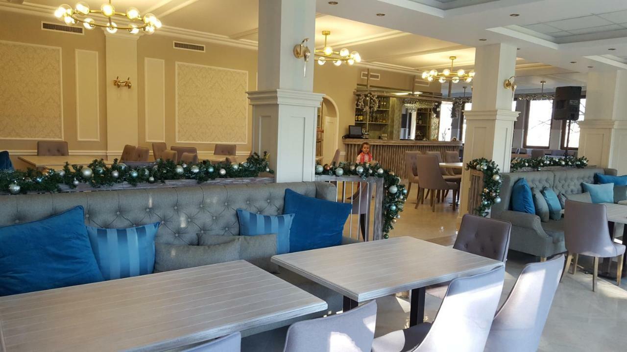 Family Hotel Residence Добрич Екстер'єр фото